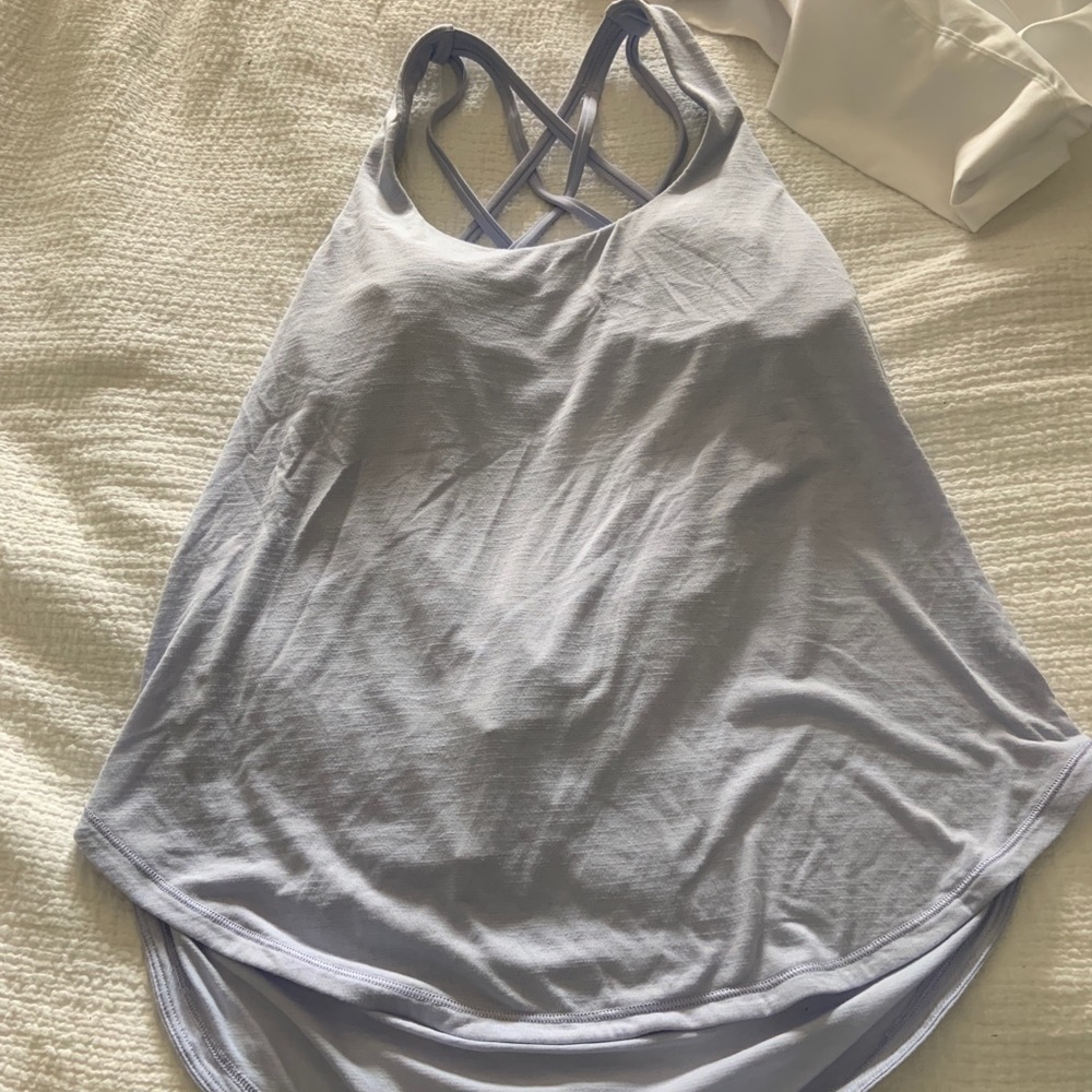 Lululemon top